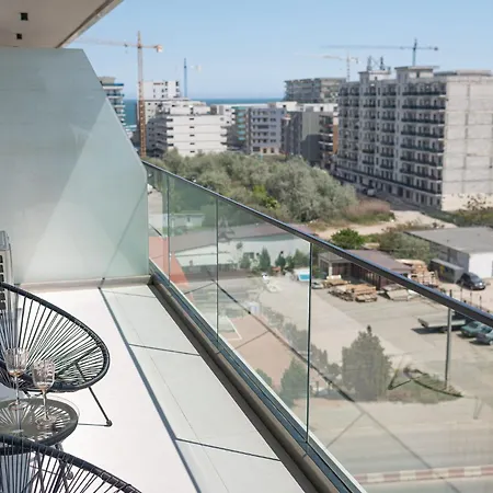 Lotti In Odyssey Spa&pool-parking *