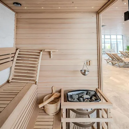 Lotti In Odyssey Spa&pool-parking Navodari