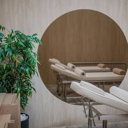 Lotti In Odyssey Spa&pool-parking Navodari