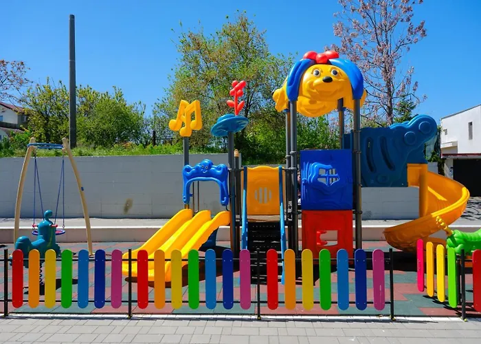 アパート Lotti In Odyssey Pool & ナボダリ