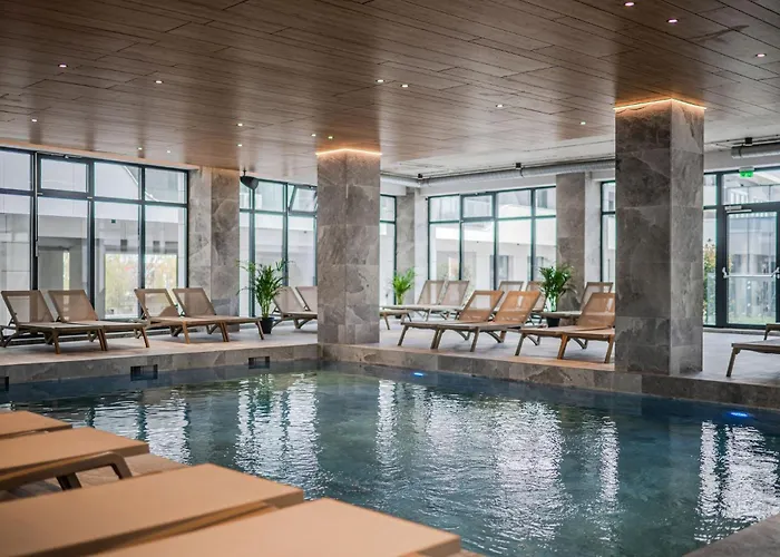 アパート Lotti In Odyssey Pool & ナボダリ